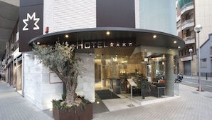 Unclassified image, 2 of 85, button - Apartamentos Turisticos Madanis (L'Hospitalet de Llobregat)