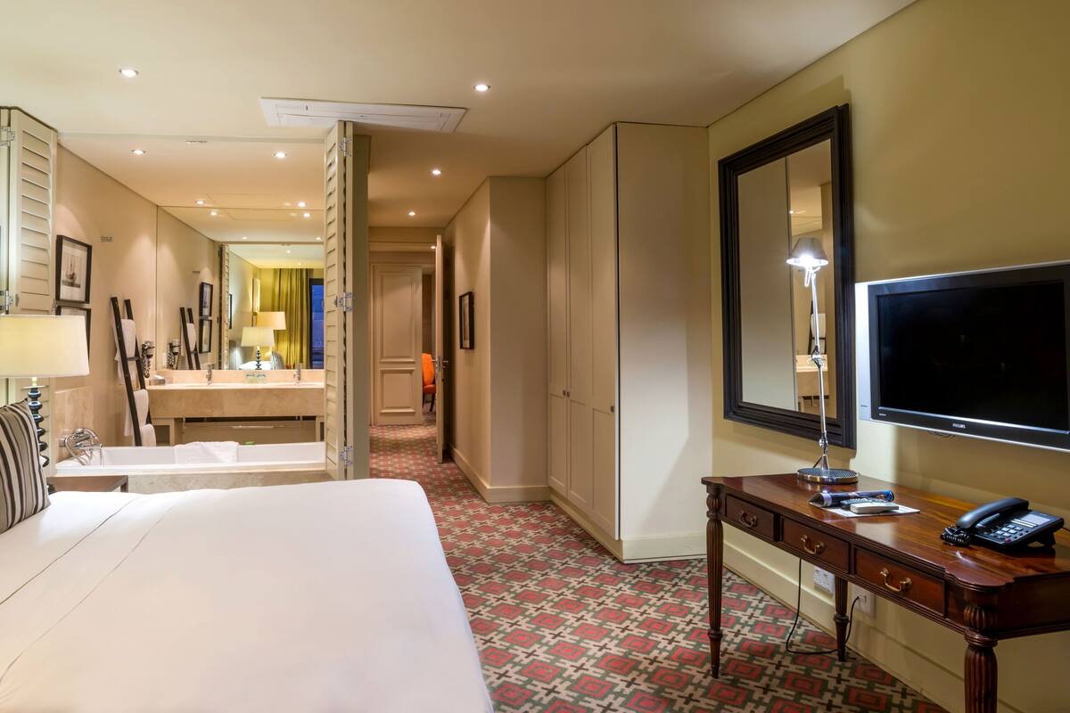 Luxury Penthouse, 2 Bedrooms