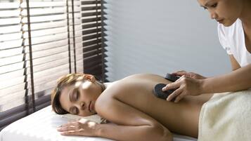 Phòng trị liệu/massage, dịch vụ massage