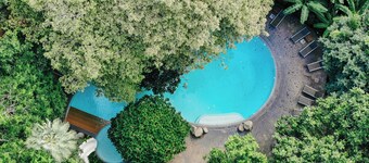 Woodlands Hotel & Resort