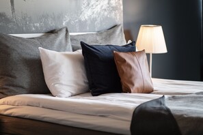 Suite | Hypo-allergenic bedding, down comforters, minibar, in-room safe - Clarion Hotel Sign (Stockholm)