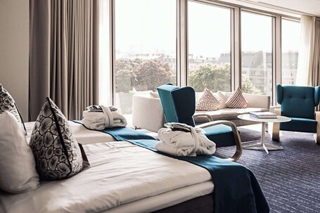 Clarion Hotel Sign – Affordable hotel in Stockholm