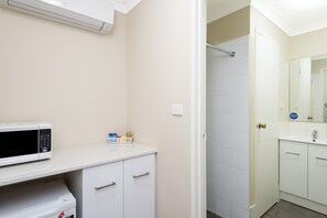 Standard-Doppel- oder -Zweibettzimmer | Badezimmer
