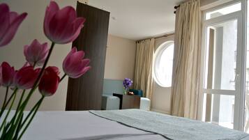 Studio Tiêu chuẩn | Minibar, két bảo mật tại phòng, bàn, bàn ủi/dụng cụ ủi quần áo