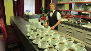 خدمة المقهى