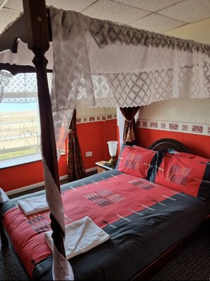 Habitación doble superior, baño en la habitación, vista al mar (Number 14) | Servicios de la habitación