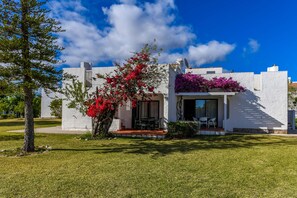 Villa, 2 camere da letto | Vista dalla camera