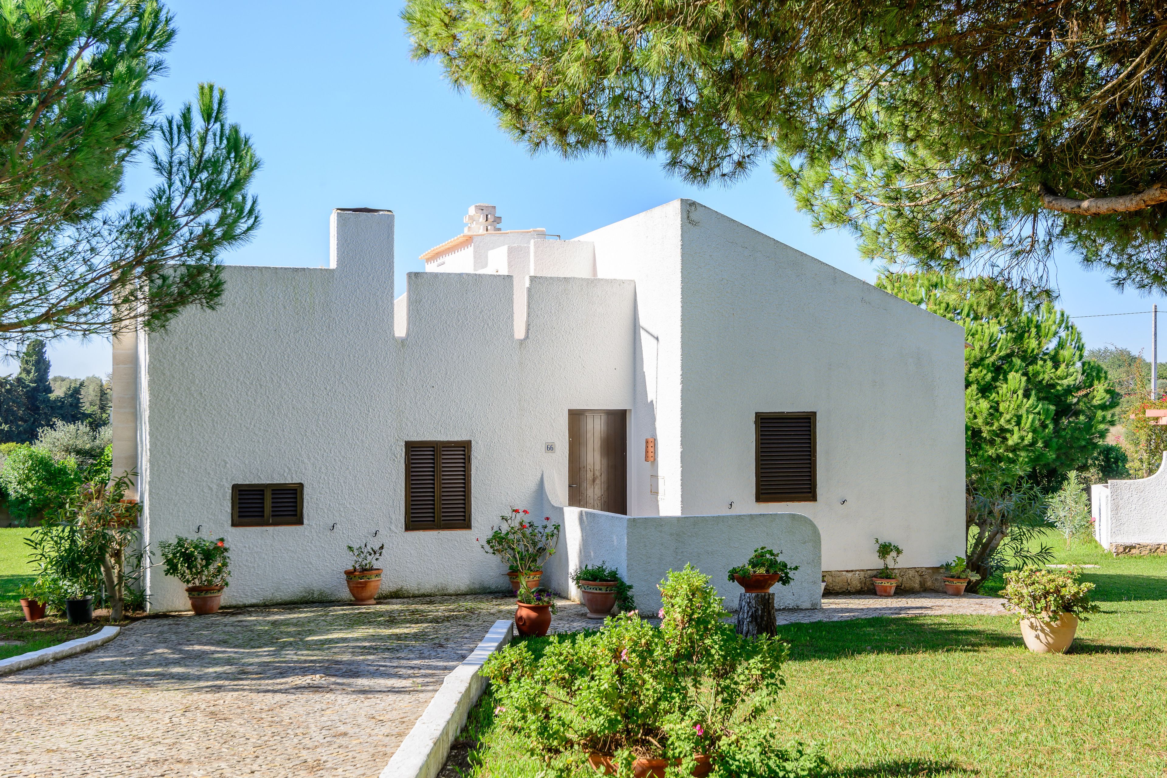 villa, 2 bedrooms | 2 bedrooms, individually decorated, individually furnished