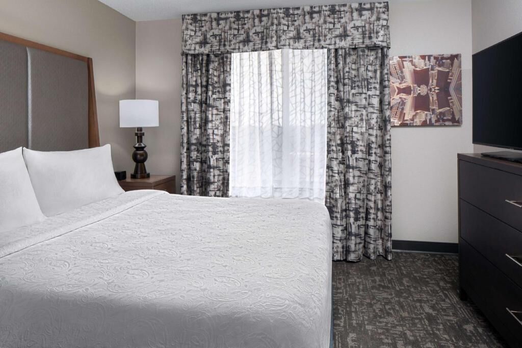 In-room safe, iron/ironing board, free cribs/infant beds, free WiFi