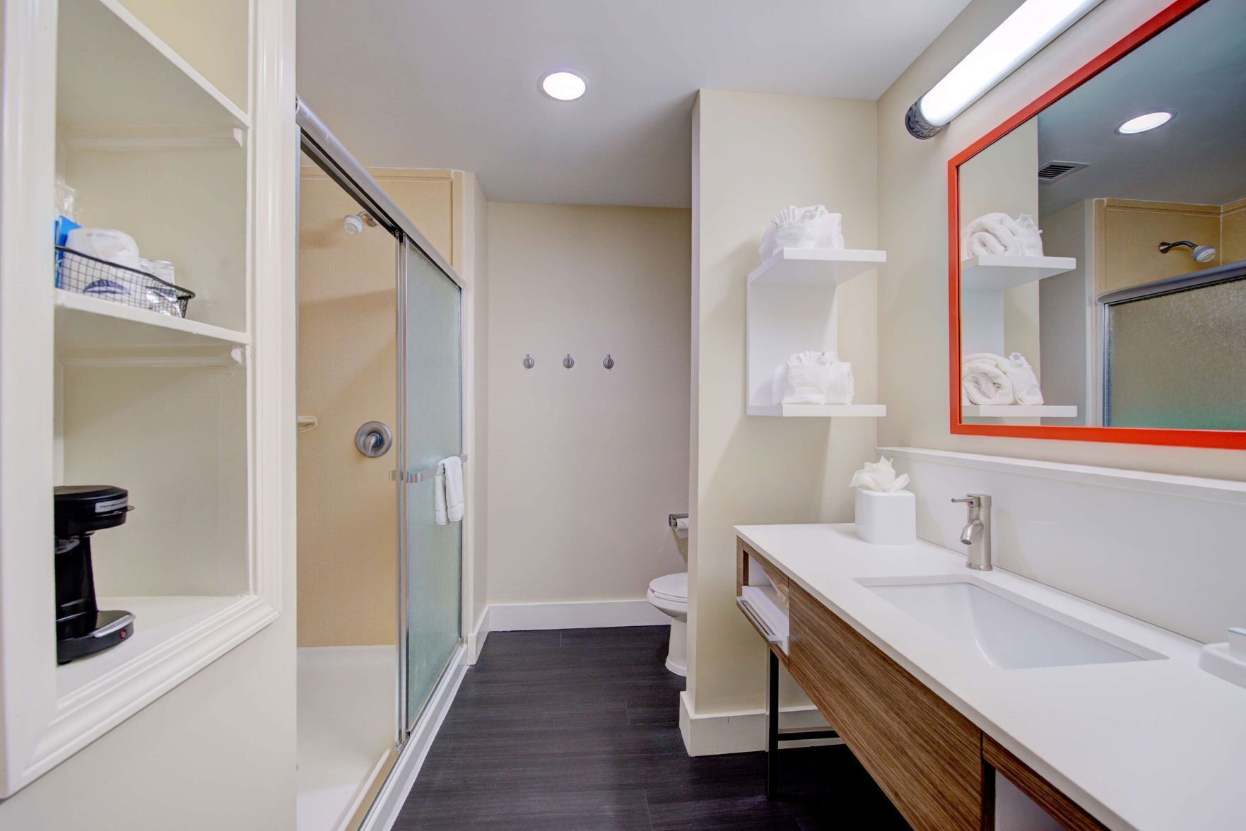 Bathroom | Free toiletries, hair dryer, towels