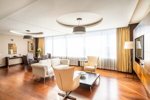 Suite – president | Sengetøy av topp kvalitet, safe på rommet og lydisolert