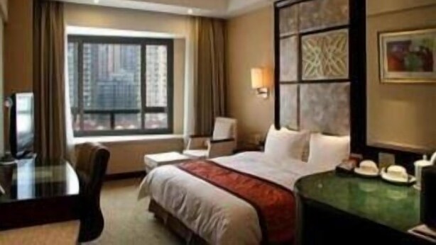 Unclassified image, 1 of 4, button - Ramada Plaza Peace Shanghai (Shanghai)