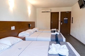 객실 내 금고, 책상, 무료 WiFi, 침대 시트