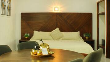 Estudio Confort, vista parcial al océano (Mini) | Caja de seguridad en la habitación, escritorio y wifi gratis