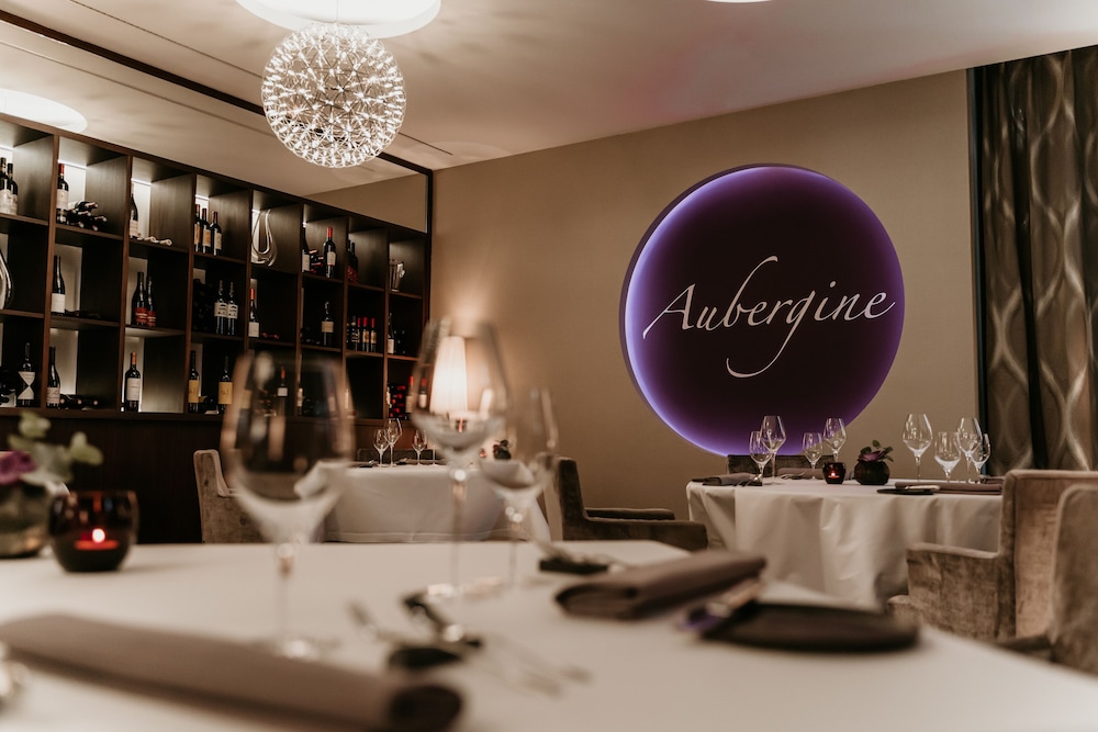 Hotel Vier Jahreszeiten Starnberg by null