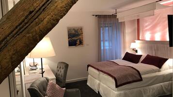 Sängtillbehör av högsta kvalitet, bäddmadrasser och minibar