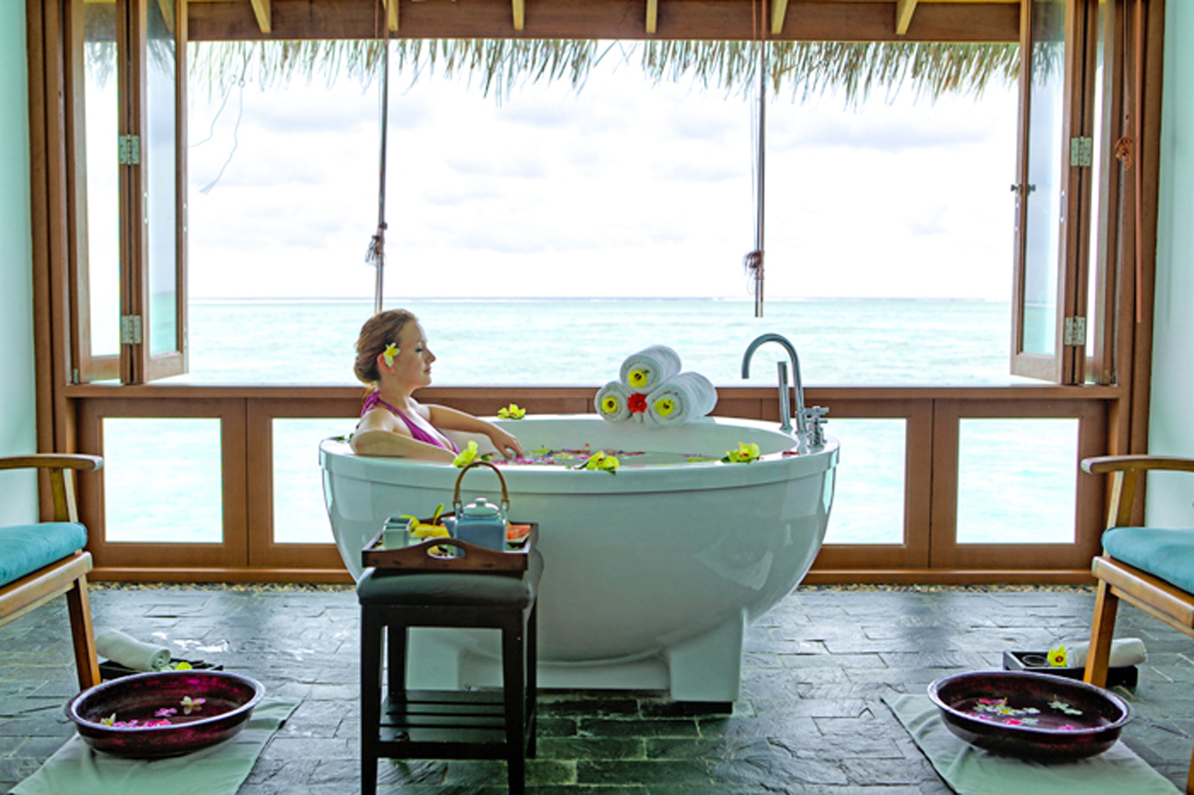 couples treatment room(s), body treatments, aromatherapy