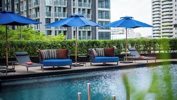 Outdoor pool, pool umbrellas