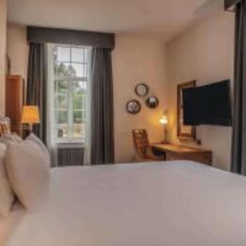 De Vere Beaumont Estate