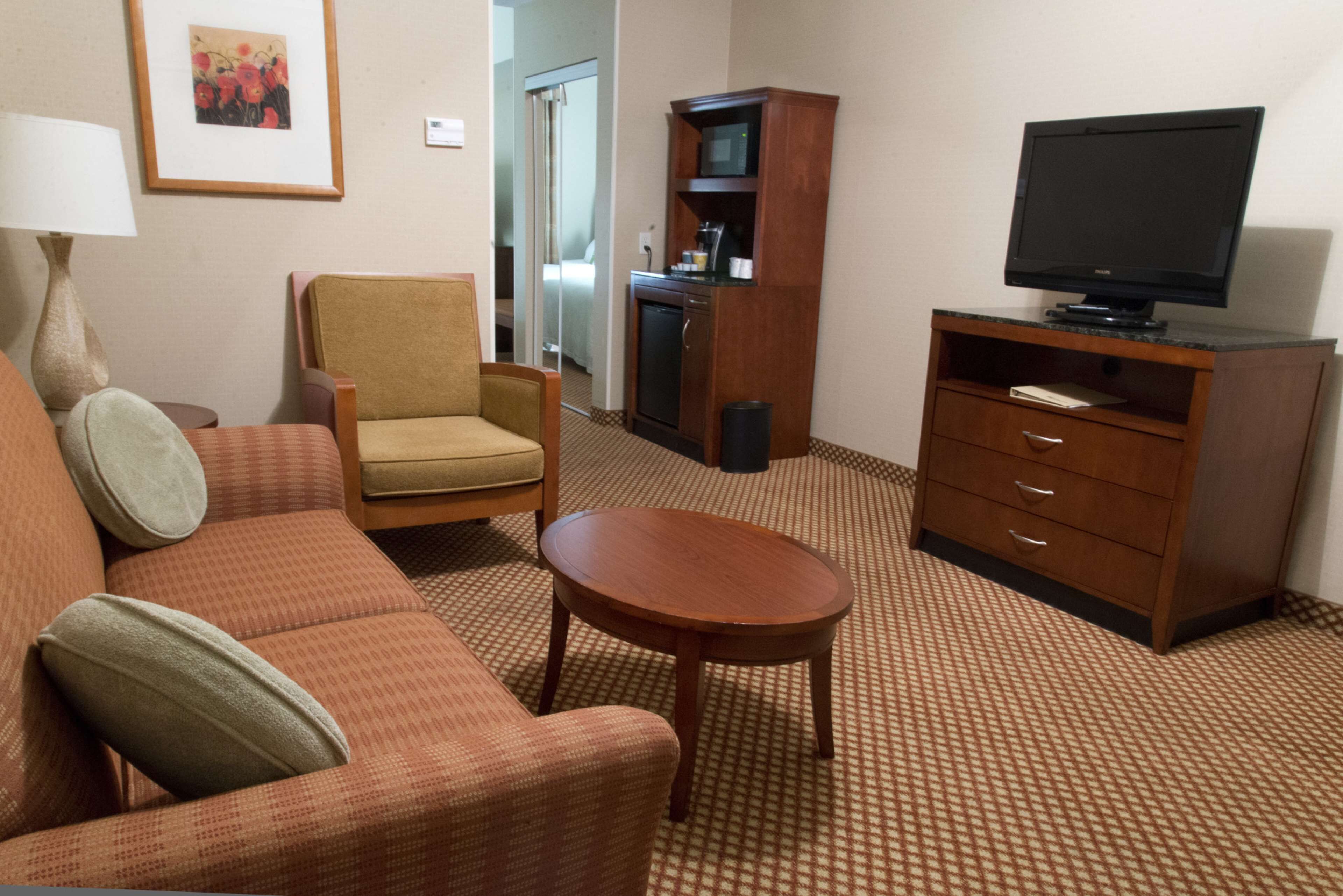 42-inch lcd tv with cable channels, tv