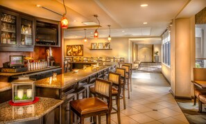 Bar (on property) - Hilton Garden Inn Phoenix North Happy Valley (Phoenix)