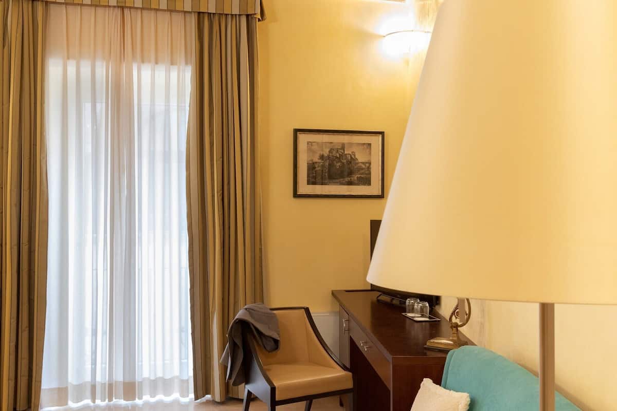 junior suite, 1 king bed, balcony, partial sea view | premium bedding, down duvets, minibar, in-room safe