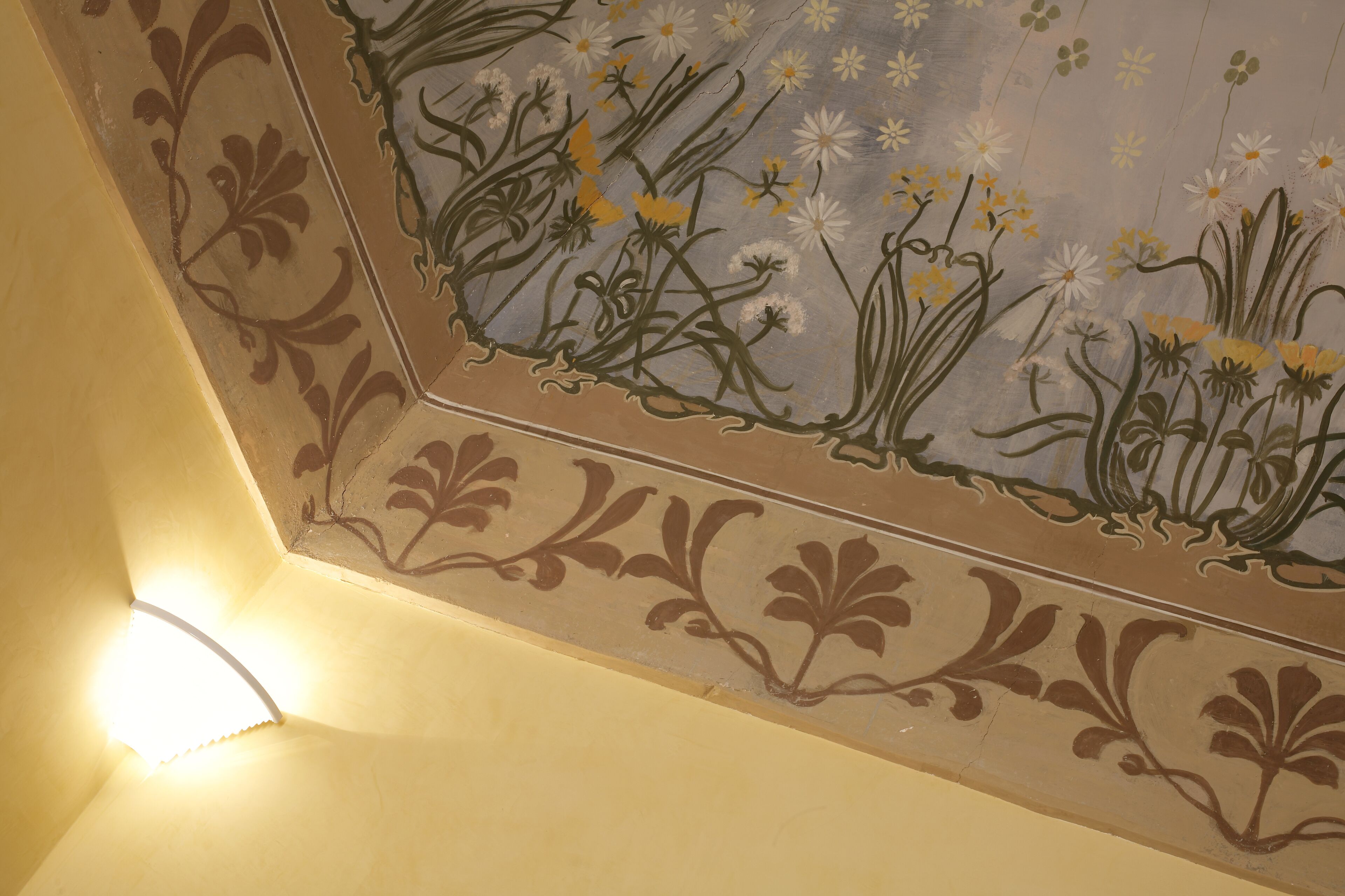 junior suite, 1 king bed, balcony, partial sea view | premium bedding, down duvets, minibar, in-room safe