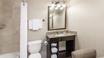 Combined shower/bathtub, free toiletries, hair dryer, bathrobes