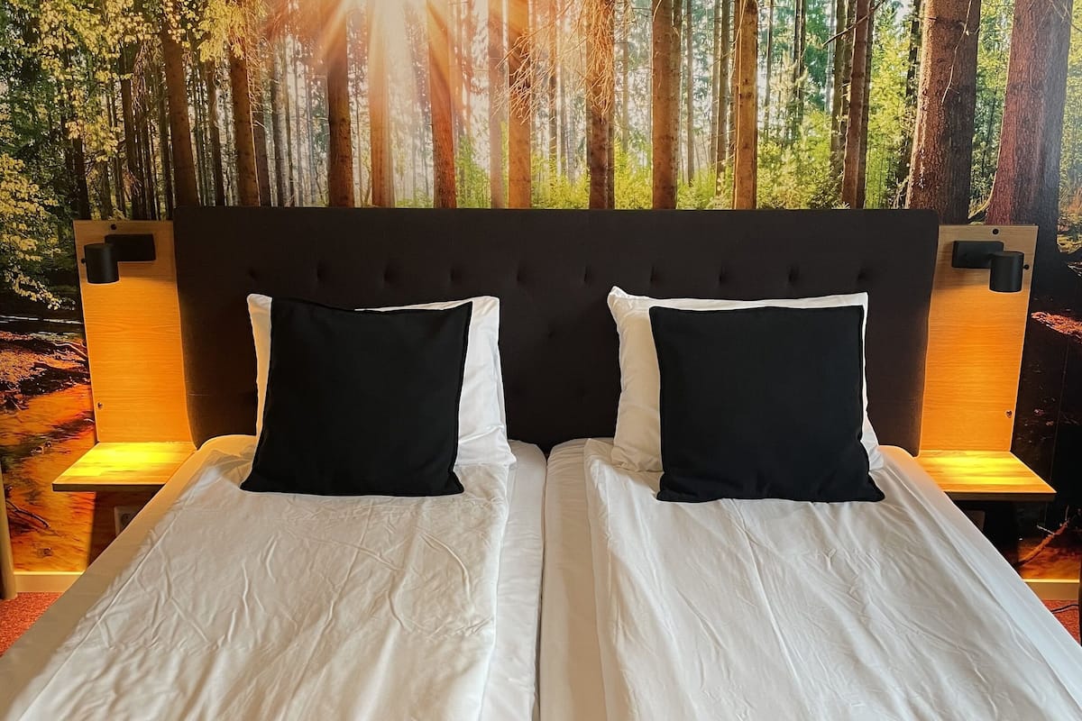 premium room with bunk bed | 1 bedroom, individually decorated, individually furnished, desk