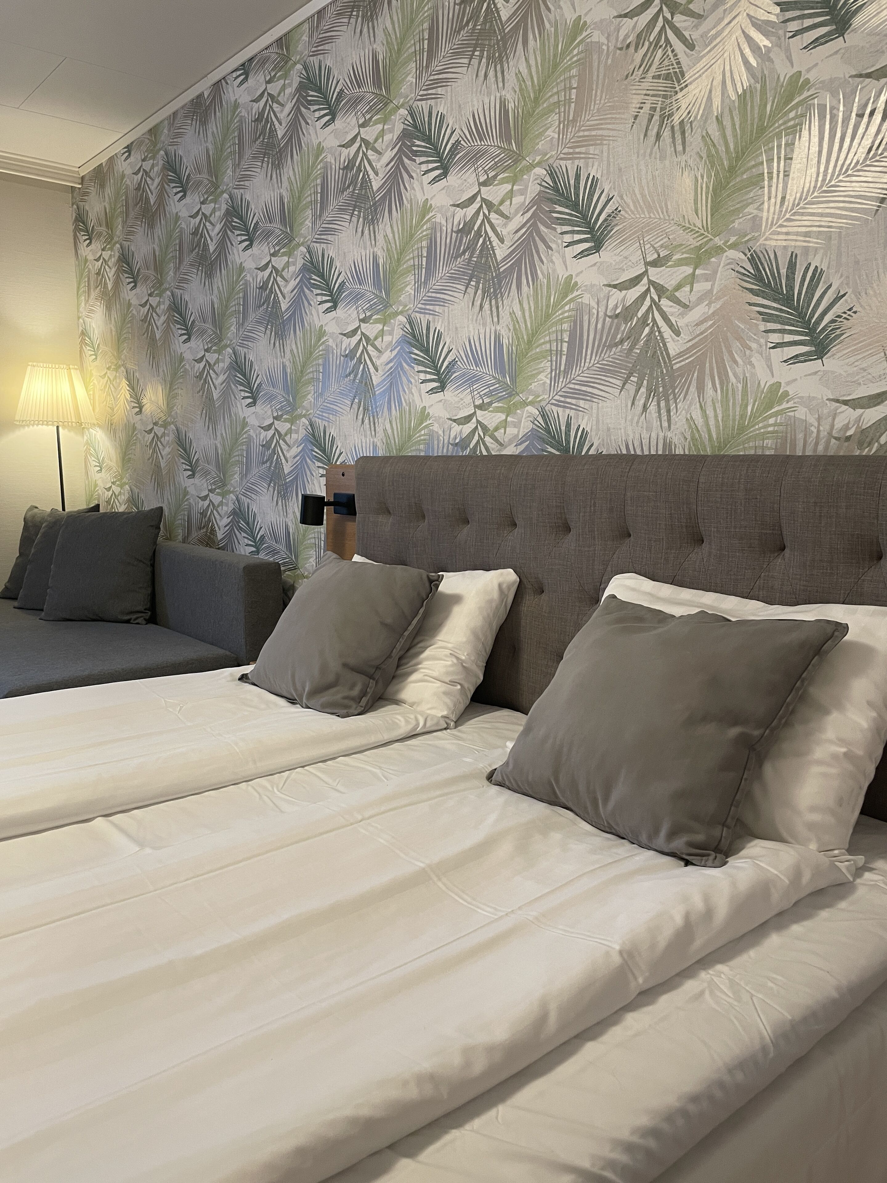 Individualmente decorados, individualmente mobiliados, escrivaninha