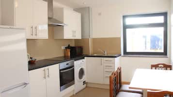 Superior Double Room | Private kitchen | Coffee/tea maker, electric kettle
