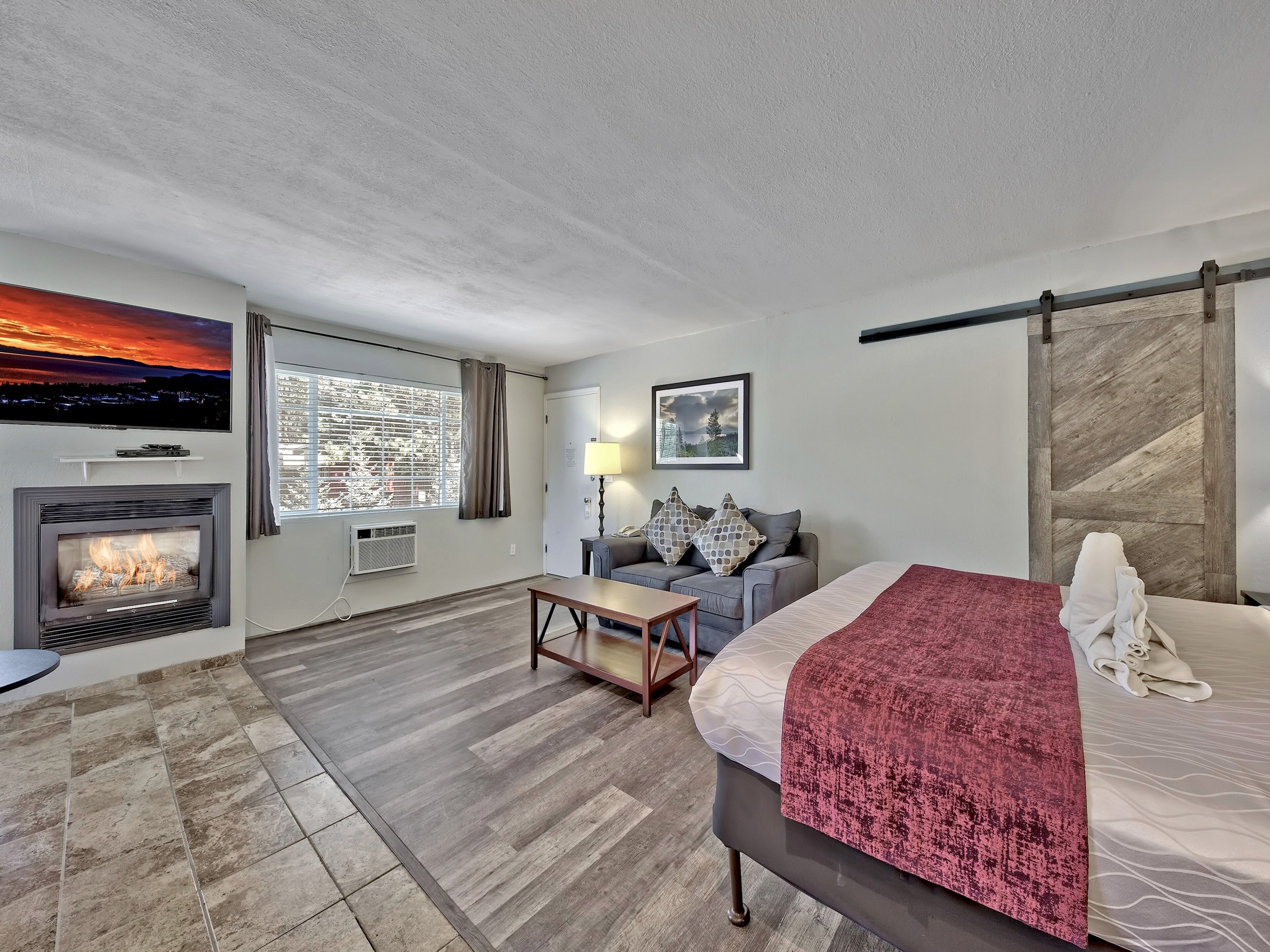 Photo - Heavenly Inn Lake Tahoe