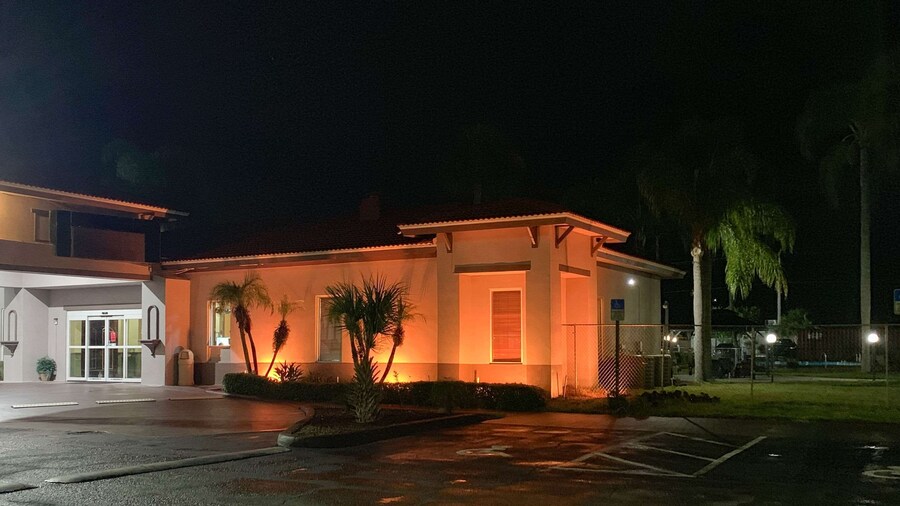 ロードウェイ イン サン シティ センター