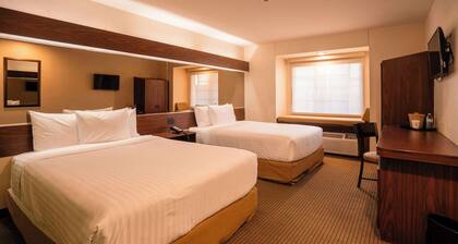 Microtel Inn by Wyndham Ciudad Juarez/By US Consulate