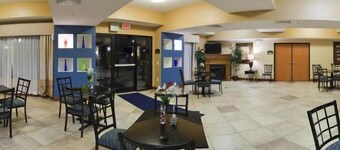 Holiday Inn Express Hotel & Suites Suffolk by IHG