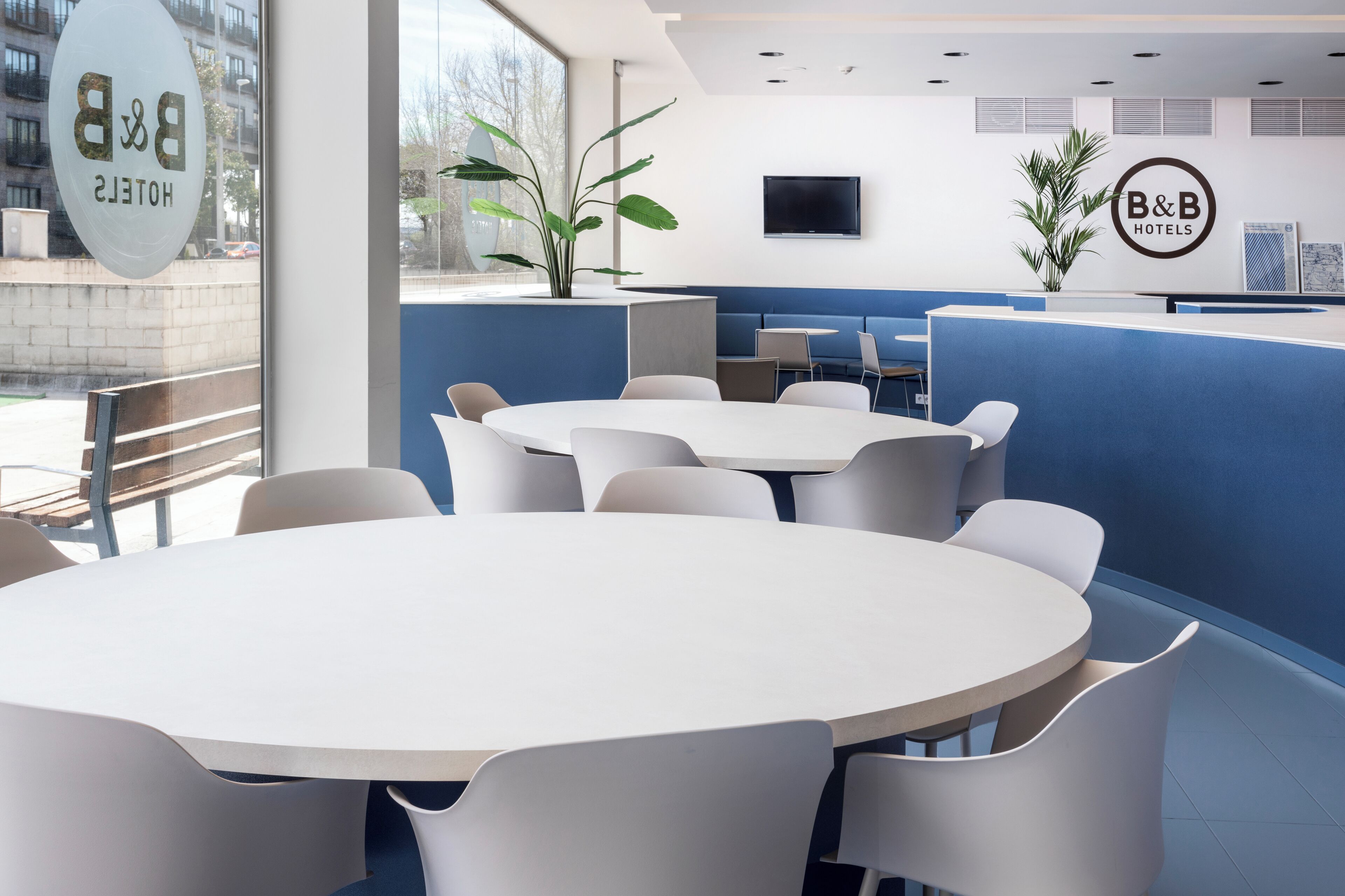 Photo - B&B HOTEL Madrid Aeropuerto T1 T2 T3