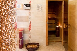 Body treatments, aromatherapy, body wraps, facials, 1 treatment room