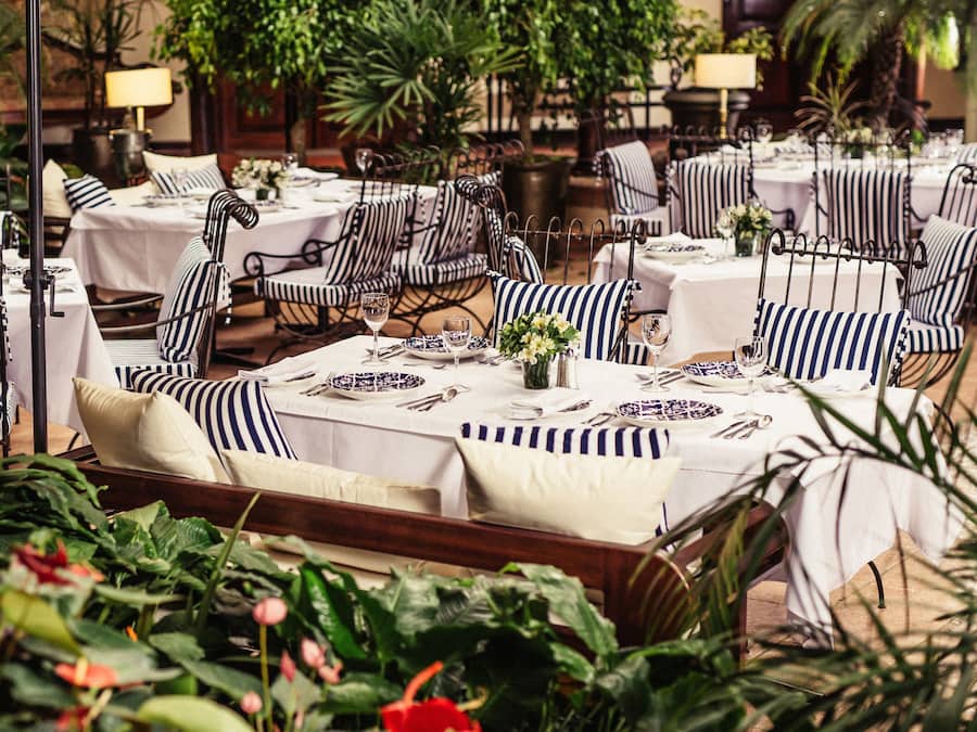 2 restaurants, breakfast, lunch, dinner served; Italian cuisine