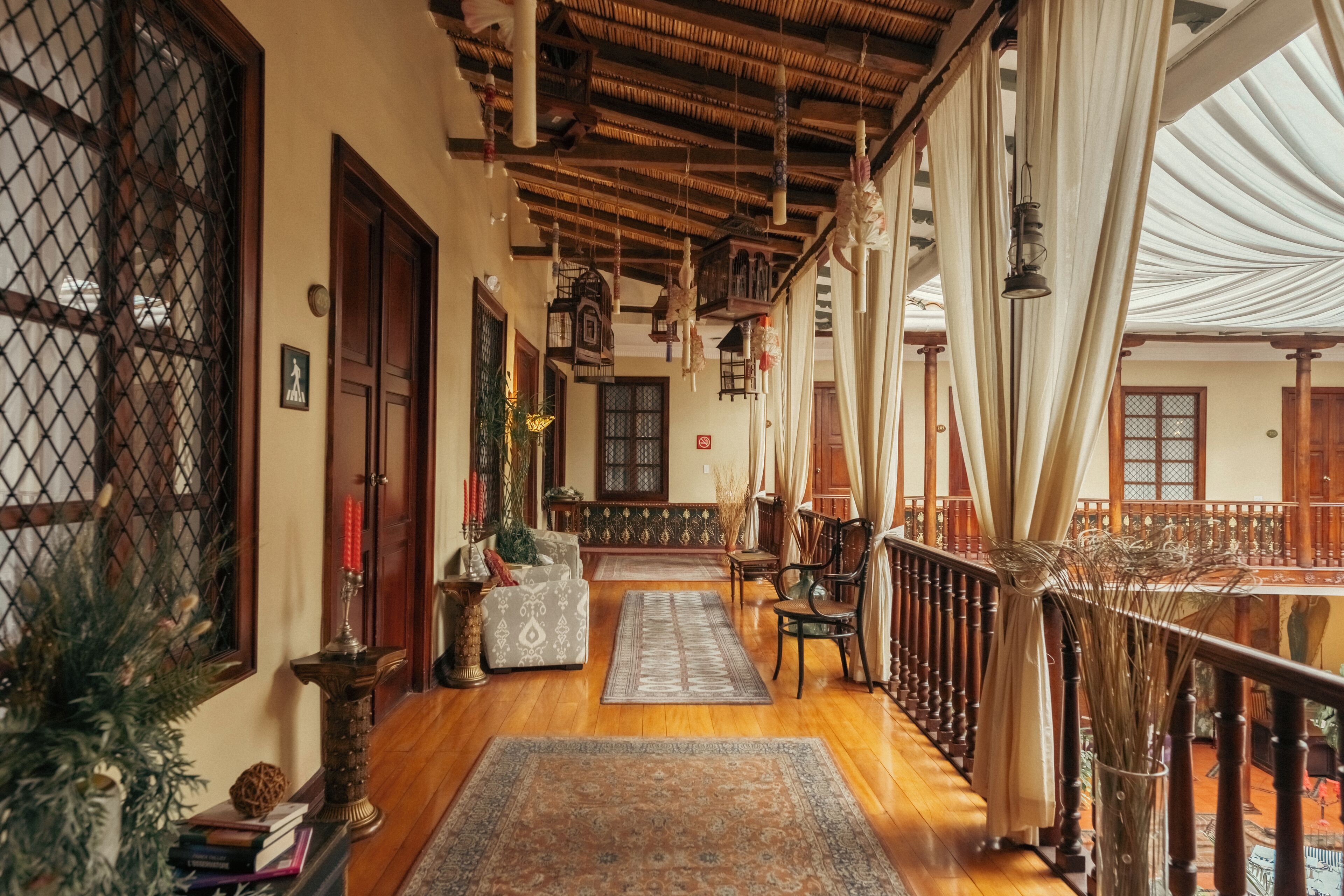 42-inch lcd tv with cable channels, tv