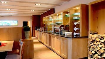 Daily buffet breakfast (EUR 7.50 per person)