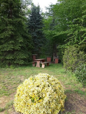 Grill-/Picknickplatz