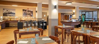 Hotel Encamp by Nexta