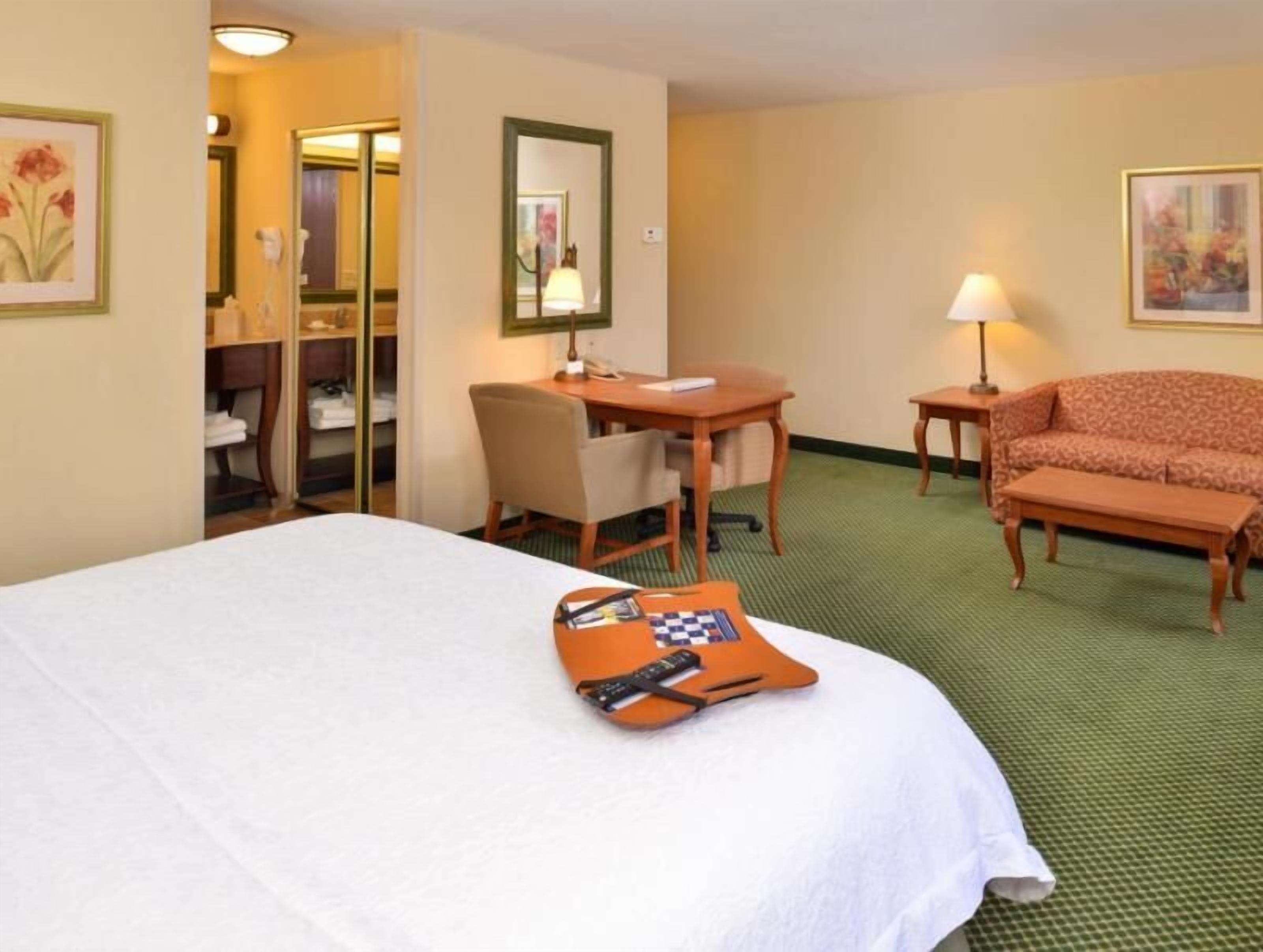 In-room safe, desk, iron/ironing board, free cribs/infant beds