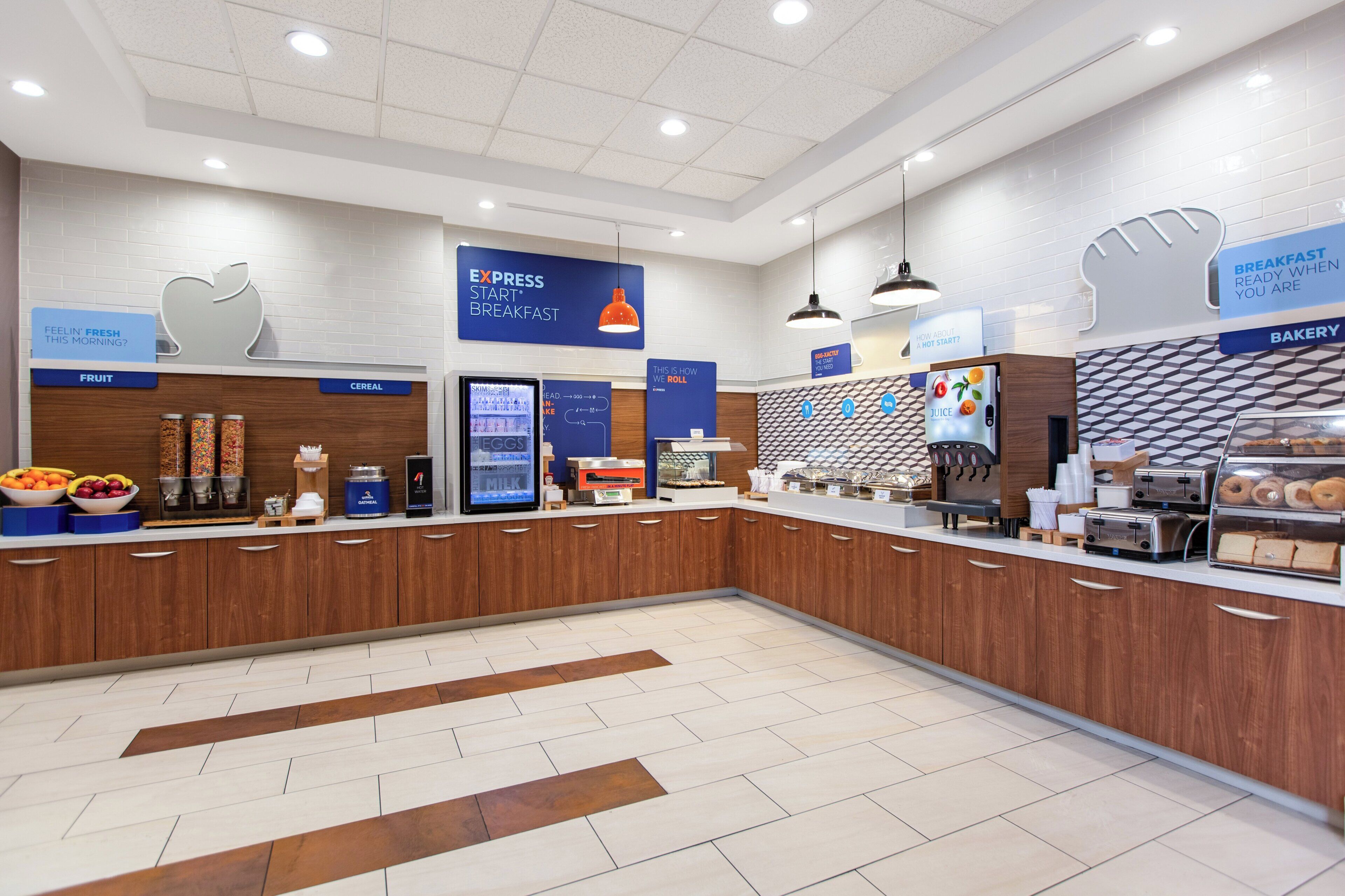 Photo - Holiday Inn Express Ontario