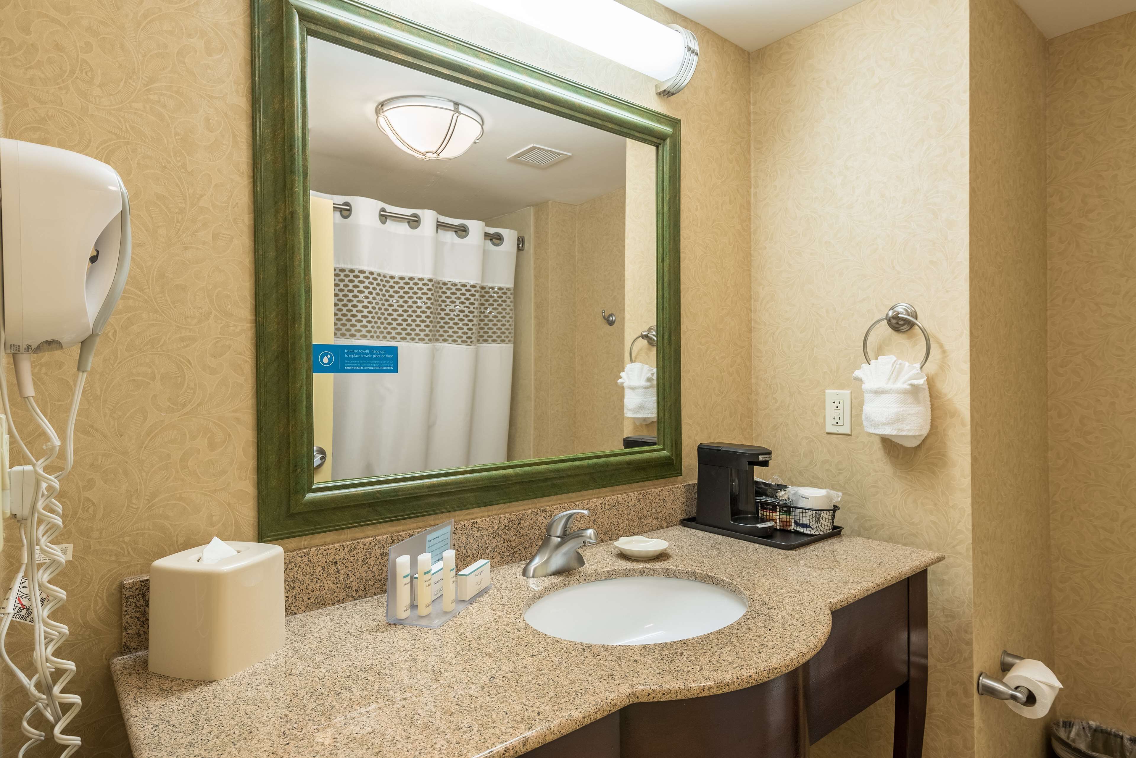 two queens | bathroom | combined shower/bathtub, free toiletries, hair dryer, towels