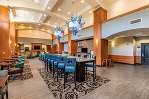 Lobby - Hampton Inn & Suites Orlando-South Lake Buena Vista (Kissimmee)