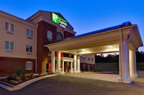 Holiday Inn Express Hotel & Suites Malvern by IHG
