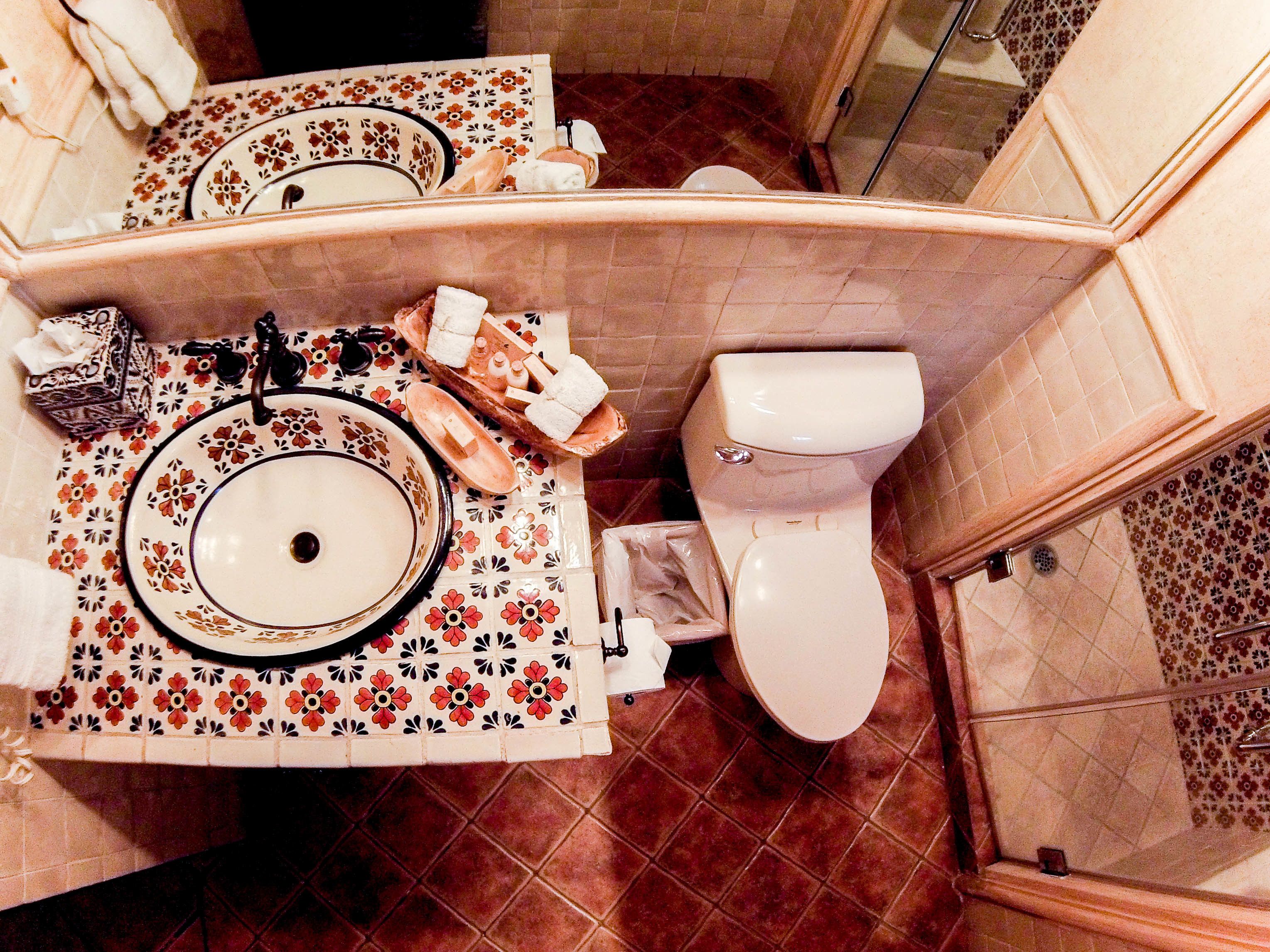 superior room, 1 king bed | bathroom | shower, rainfall showerhead, hair dryer, dressing gowns