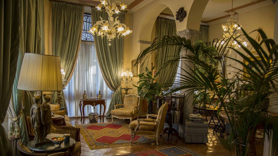 Petit Palais Hotel De Charme