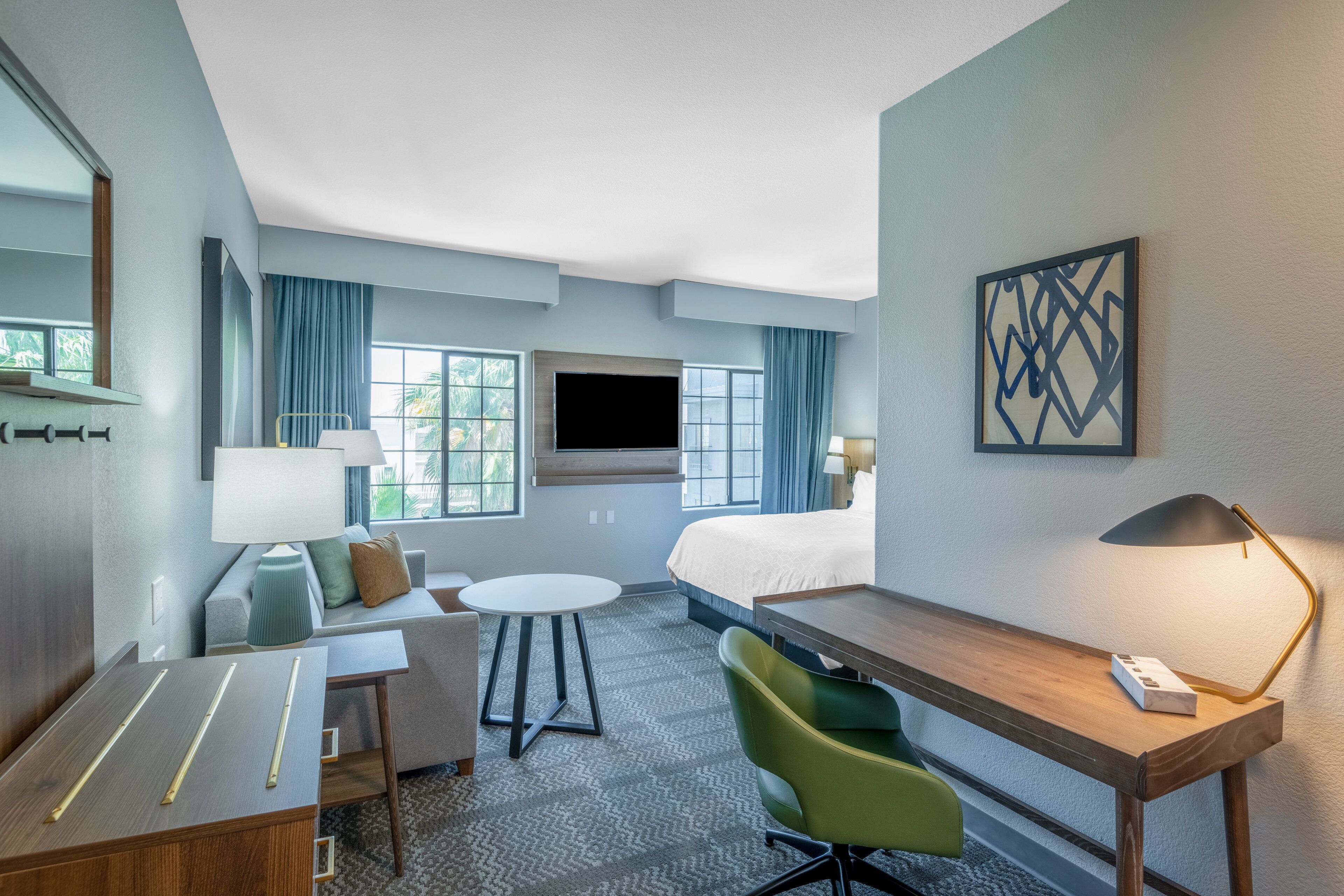 1 bedroom, desk, laptop workspace, blackout curtains